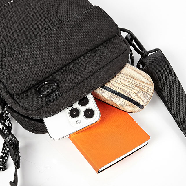 LAWDON CROSSBODY  detail | Samsonite