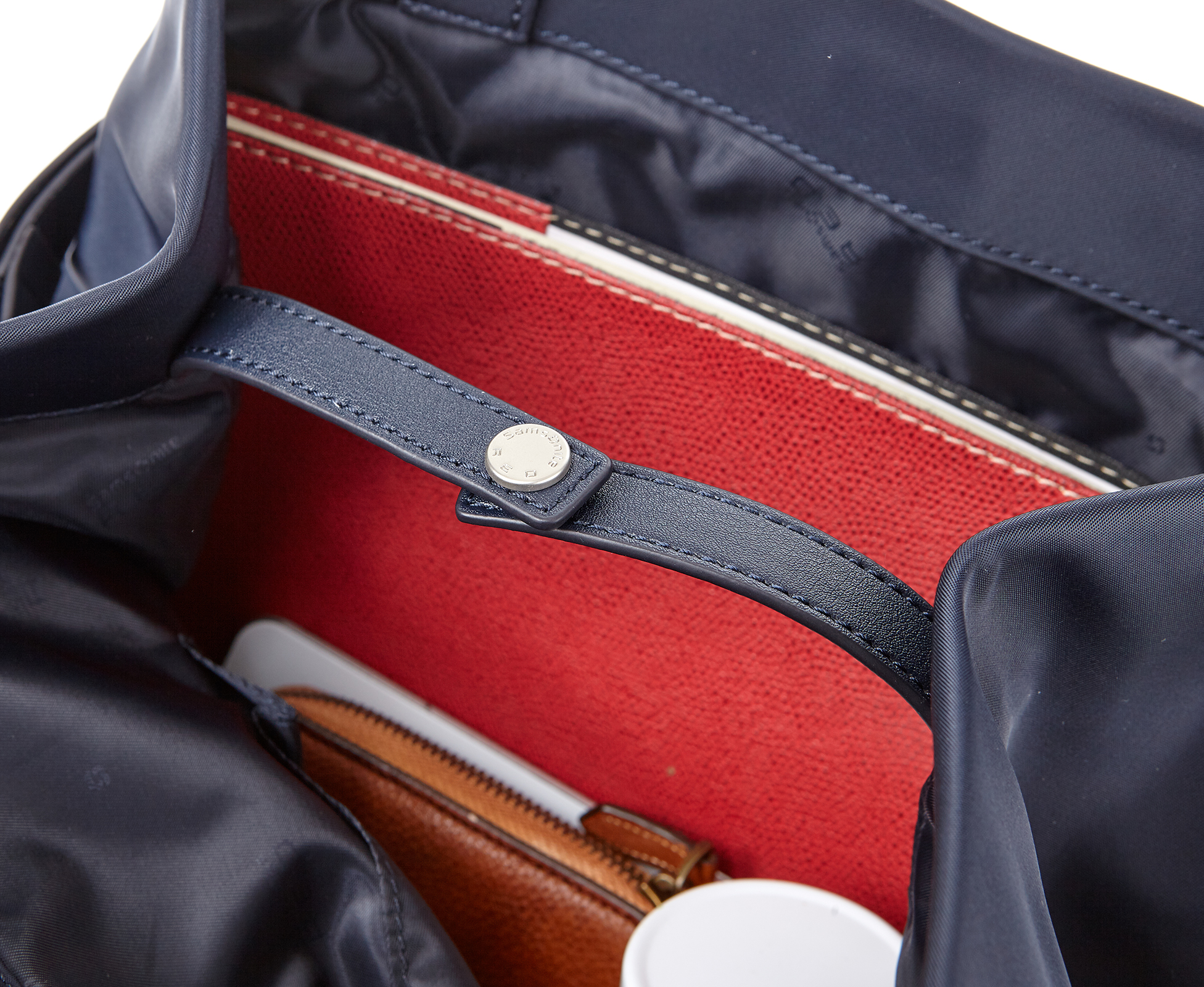 AREE SHOULDER BAG  detail | Samsonite